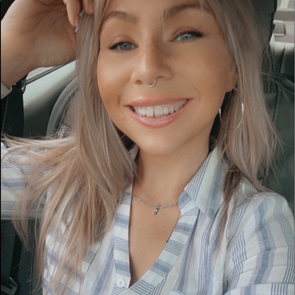 Meet your Posher, Amy